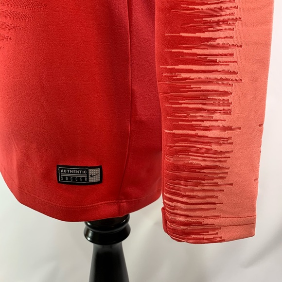 Nike Vaporknit FC Barcelona ZipDrill Soccer Jersey - Picture 3 of 8